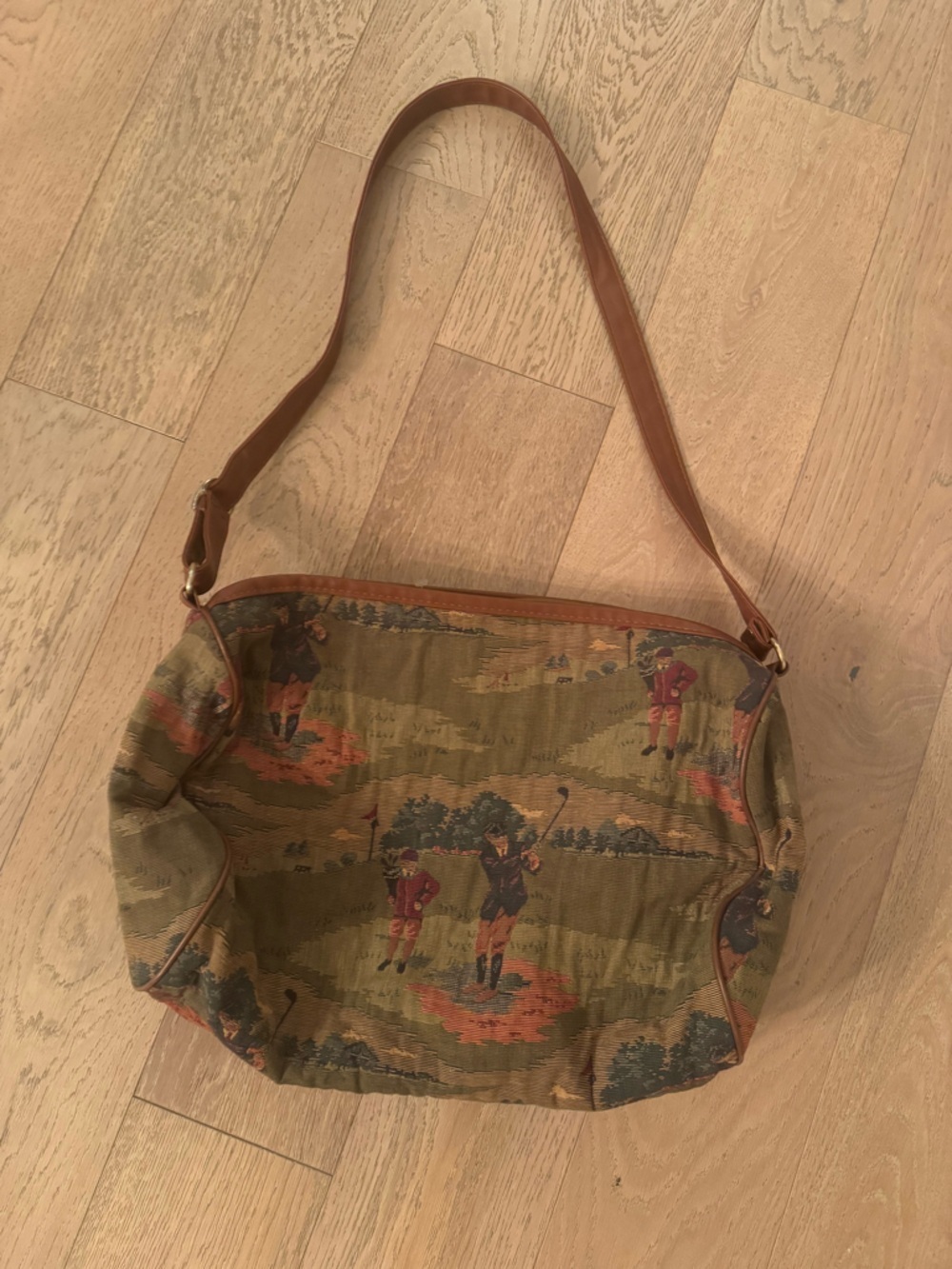 Vintage Tapestry Duffle Bag Golf Scene Shoulder strap